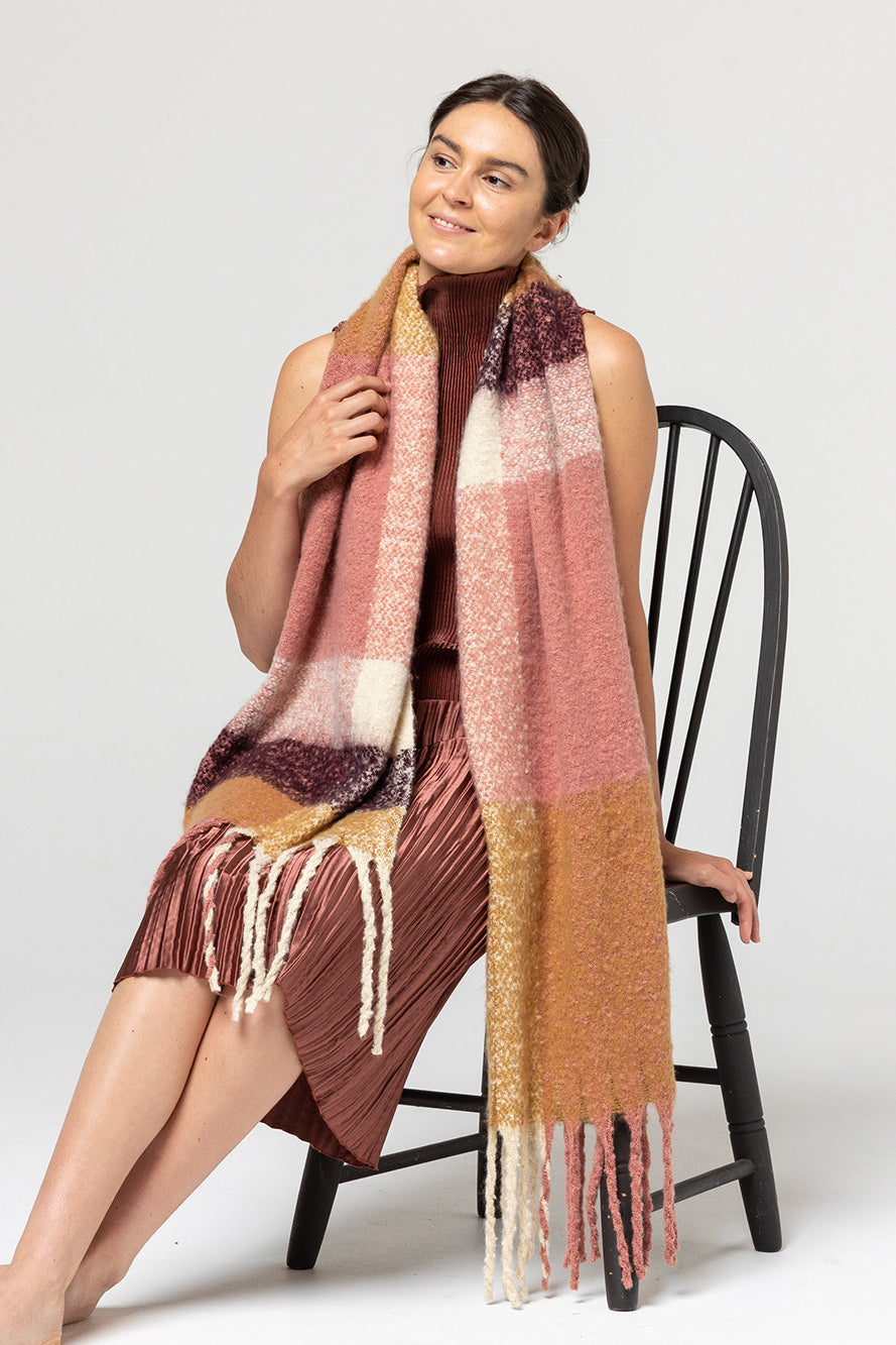 Summit Scarf - Berry