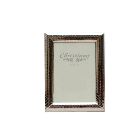 Silver Diamond Pattern Photo Frame