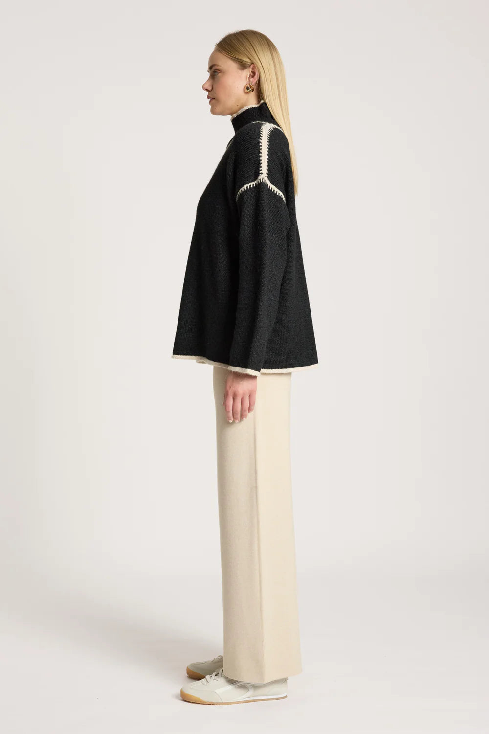 Orin Jumper - Black / Dune