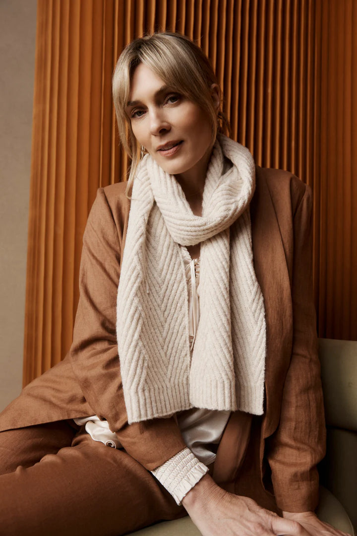 Calista Scarf