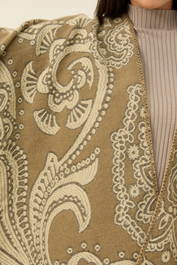 Lucia Cape - OSFA - Stone Paisley