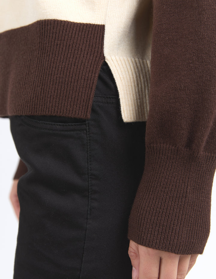 Canterbury Knit  Chocolate