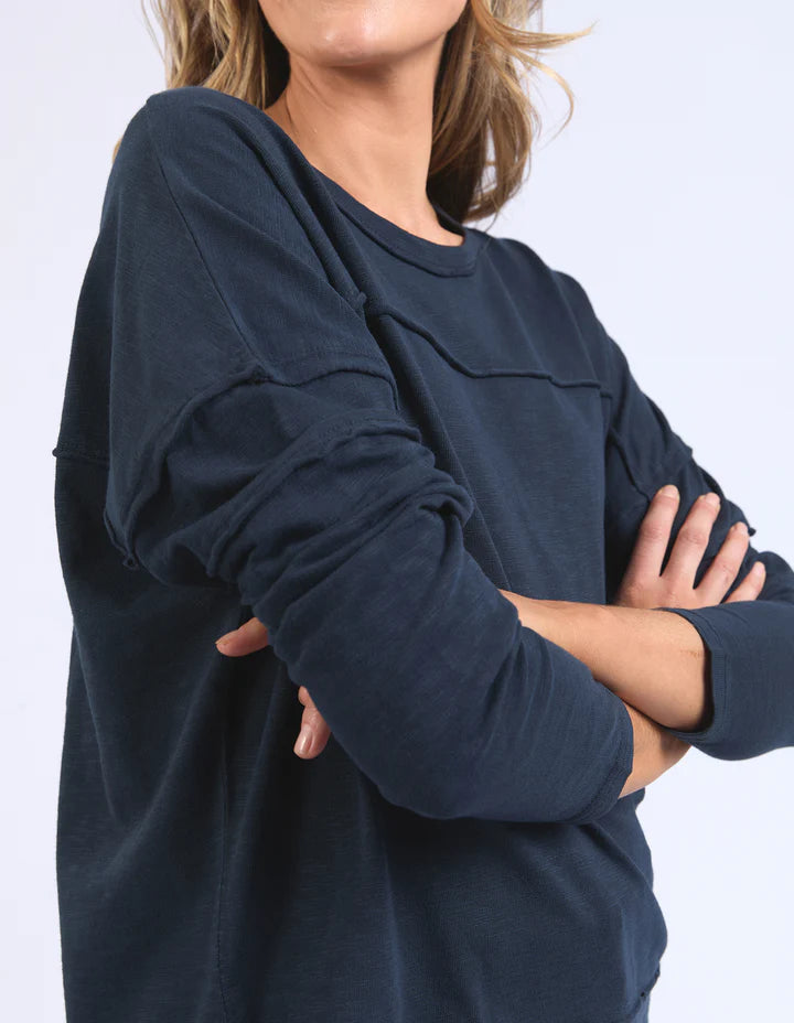 Foxwood Jayne Throw on Top - Navy