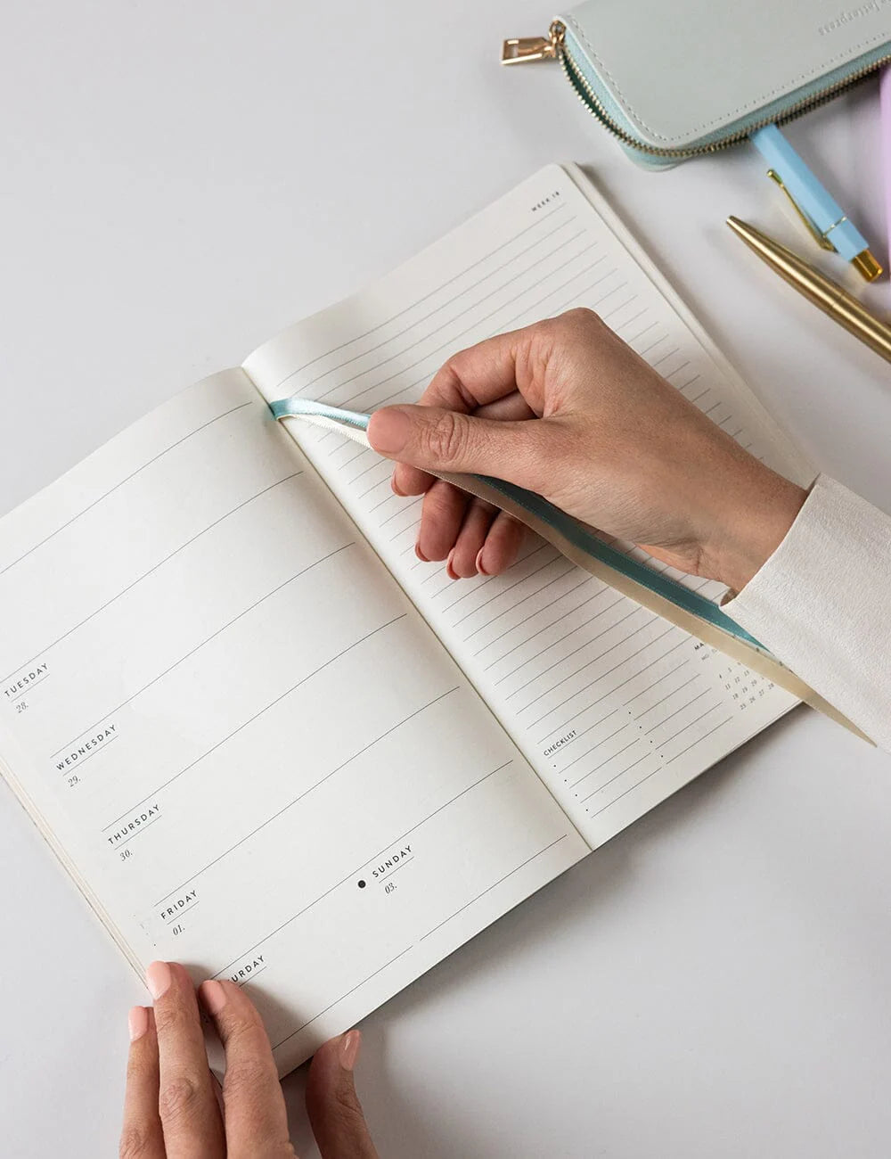 2026 Weekly Planner Notebook - Ivory Garden