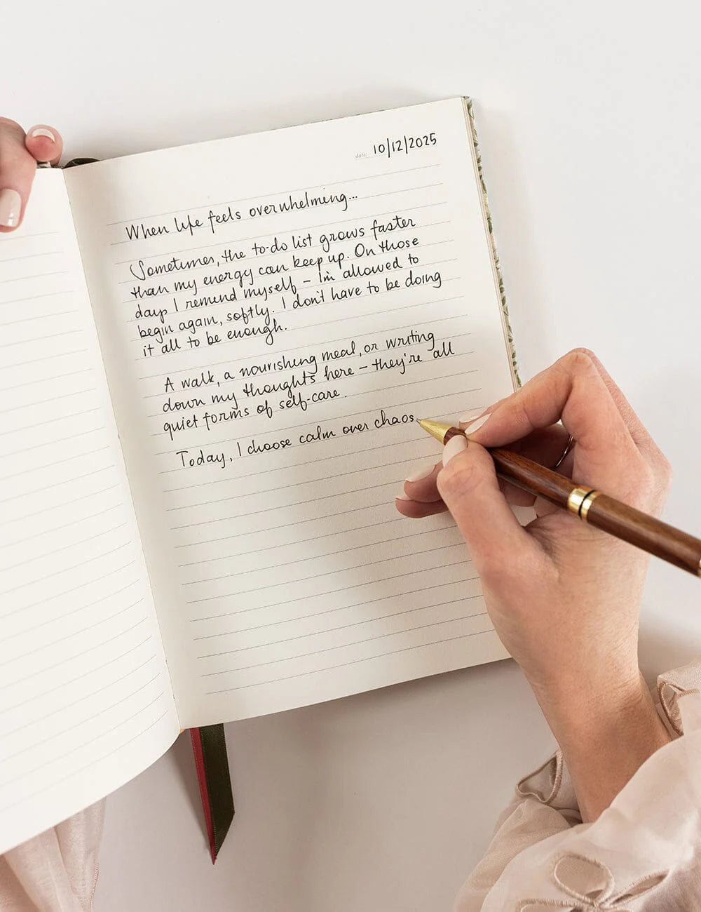 Linen Bound Lined Journal - Bloomere