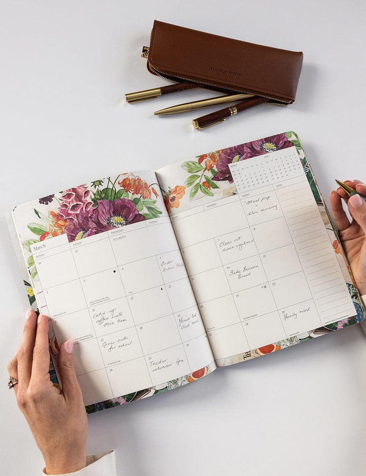 2026 Monthly Calendar Notebook