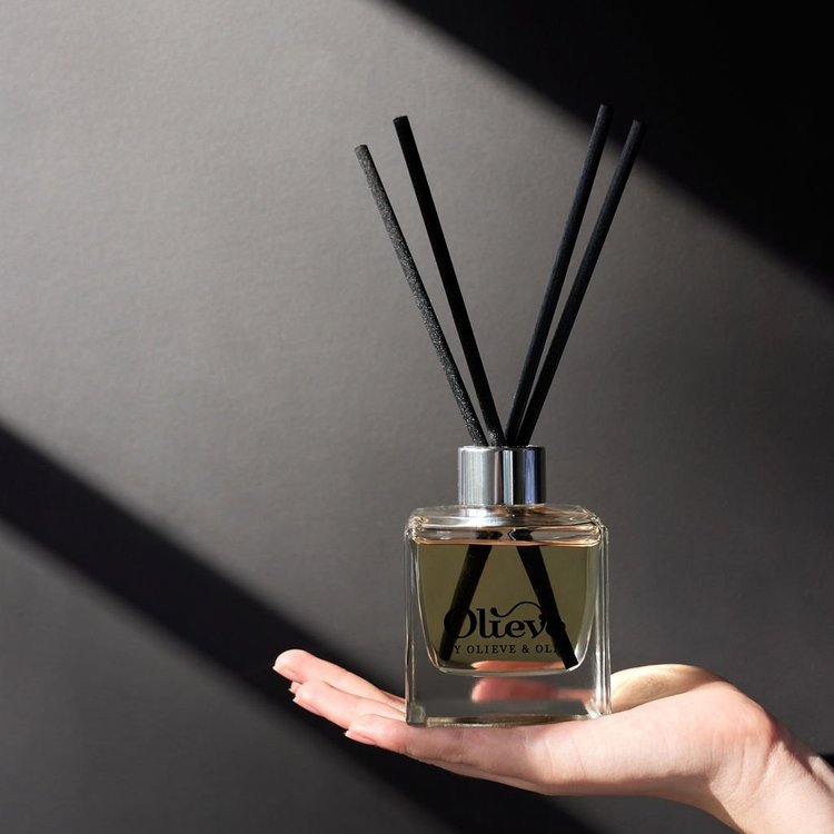 Olieve & Olie Diffuser - Black Pepper & Lavender