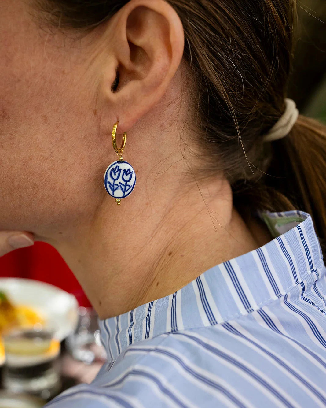 Victoria Cameo Tulip Dangle Earring
