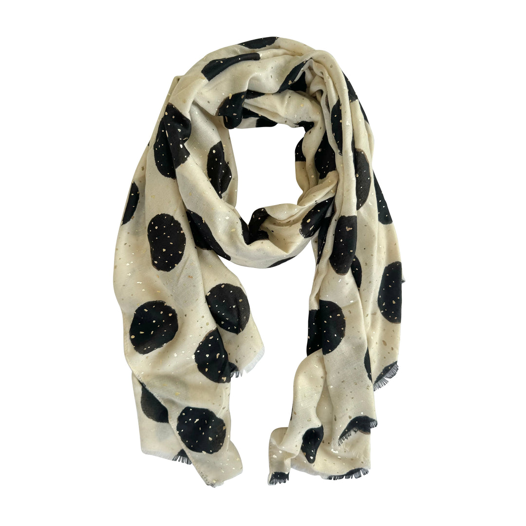 Sarah Spot in Cream Scarf