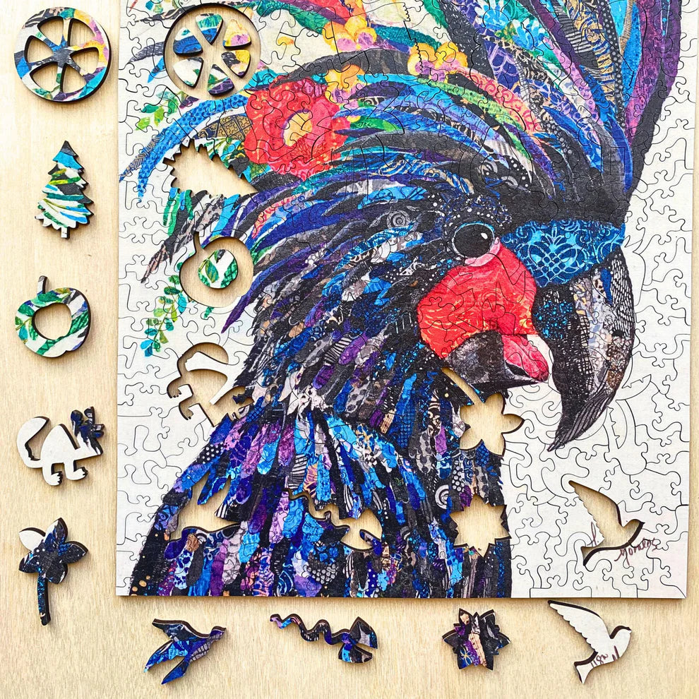 Wooden Jigsaw Puzzle - 389 pieces - Black Cockatoo