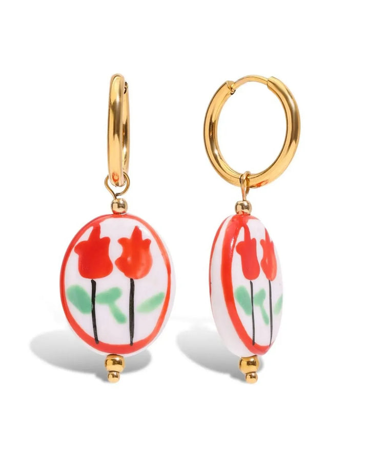 Victoria Cameo Tulip Dangle Earring