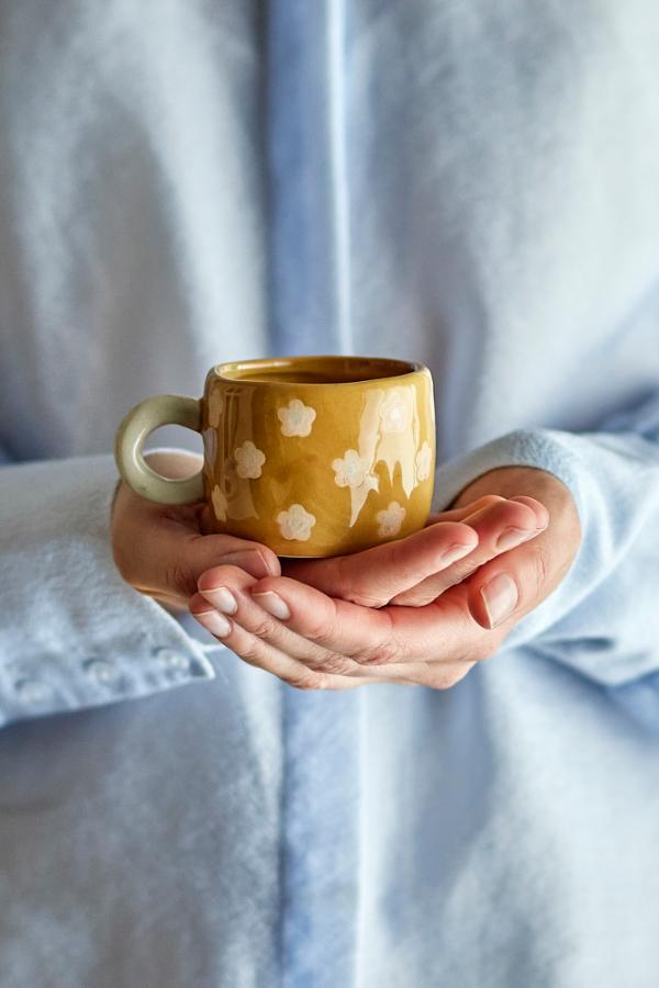 Nini Cup - Brown with White Flowers