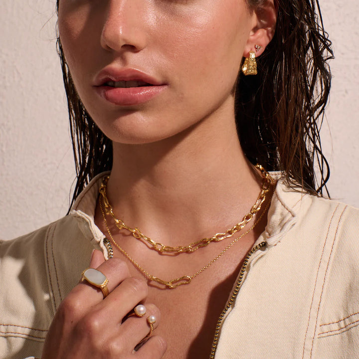 Eterna Interlink Necklace - Gold