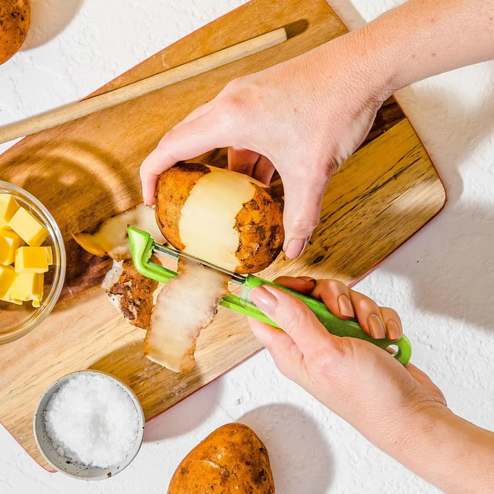 Dreamfarm Sharple Sharp Safety Peeler Green