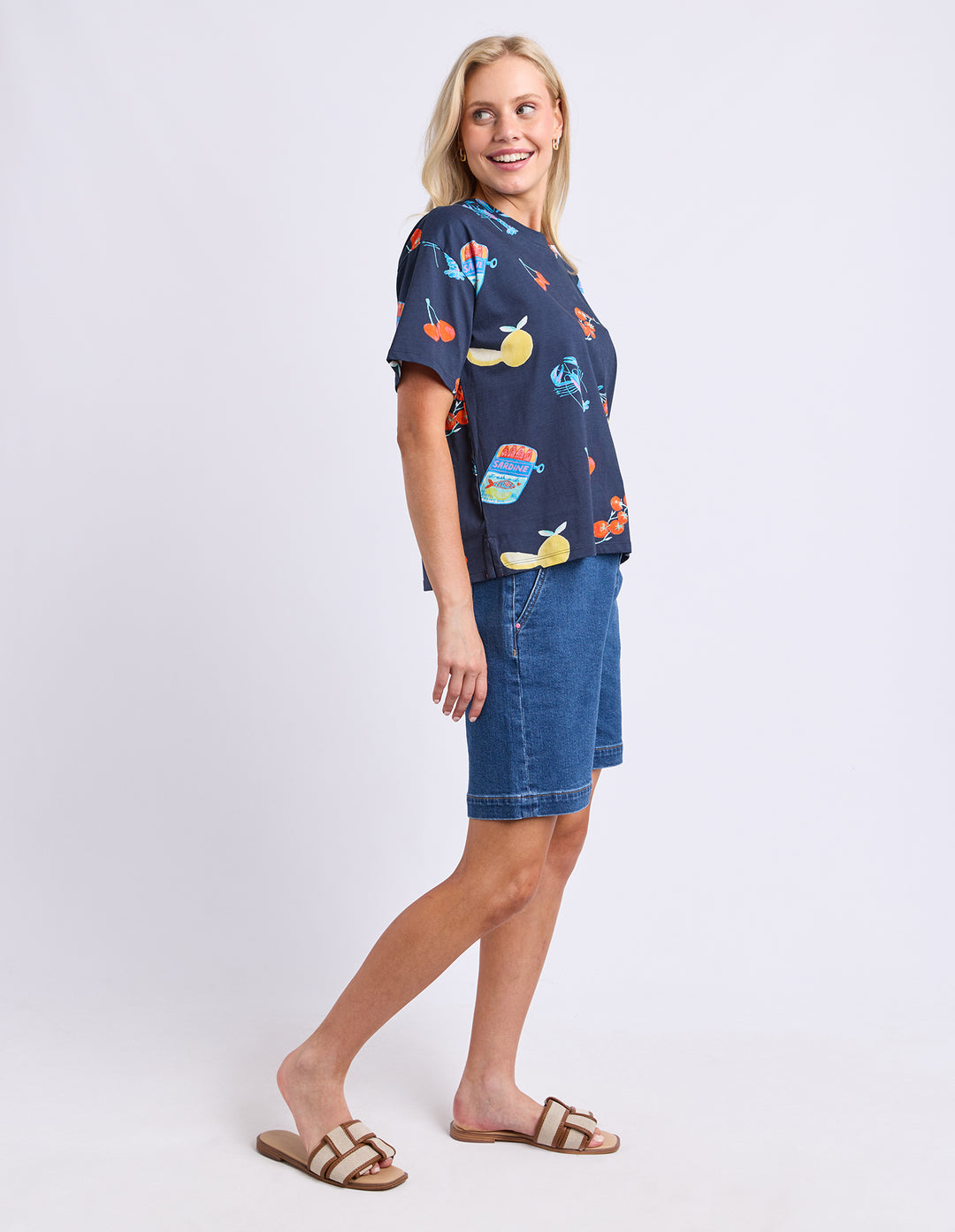 Elm Market Tee - Navy