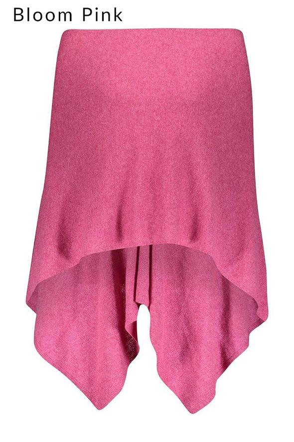 100% Cashmere Classic Topper in colour bloom pink