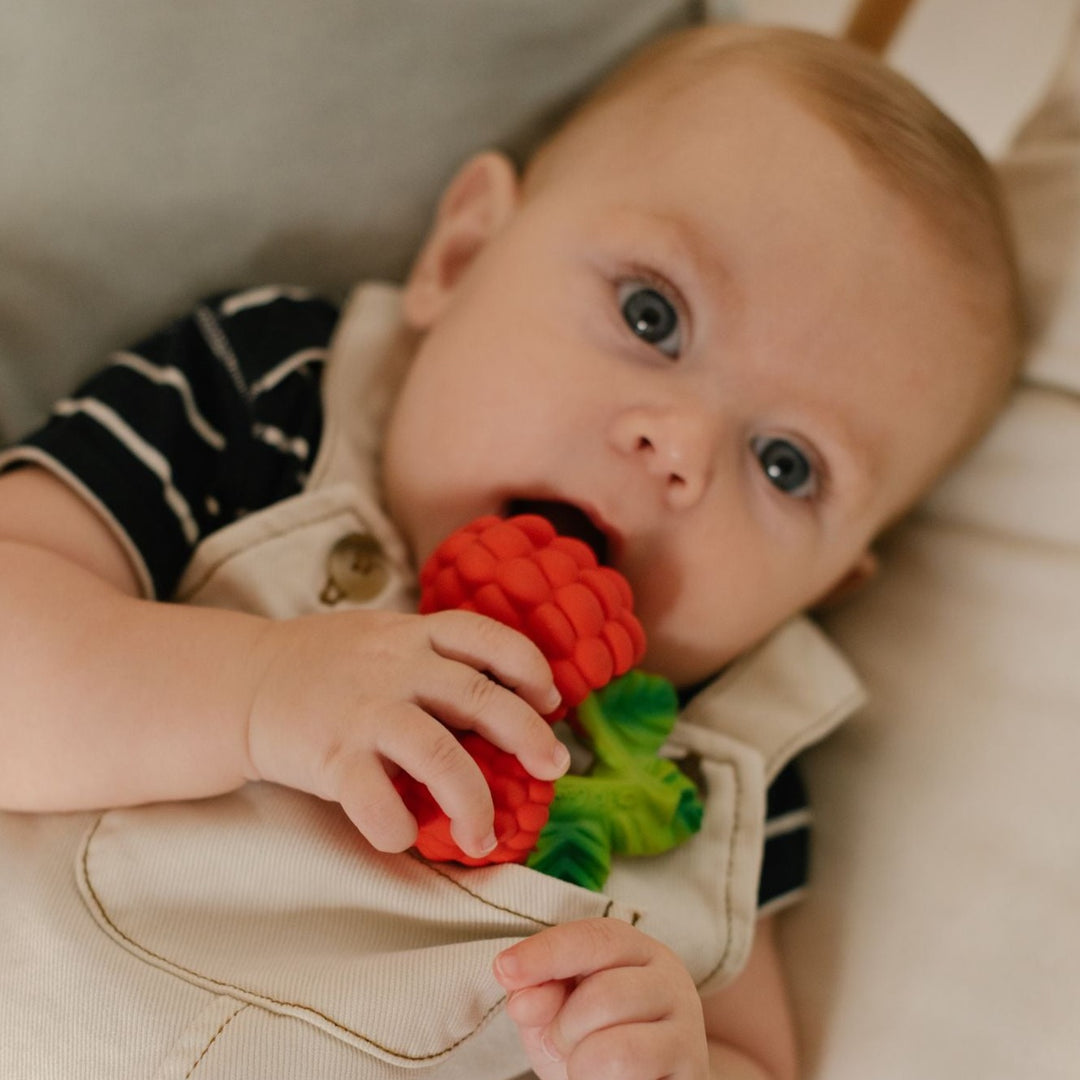Oli&Carol Valery The Raspberry Baby Teether