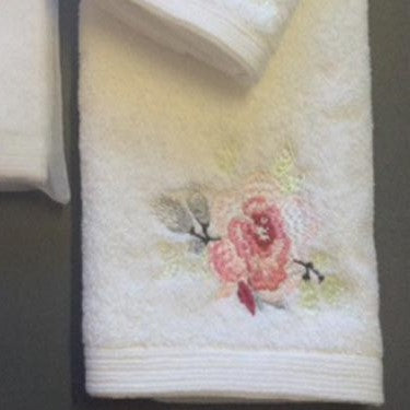 Amaya Rose Hand Towel