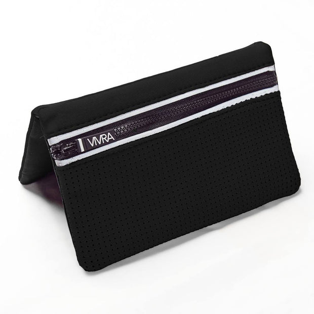 VIVRA Lite - Black - The ultimate fashion activewear accessory to carry your mobile phone, eft card, keys and cash.